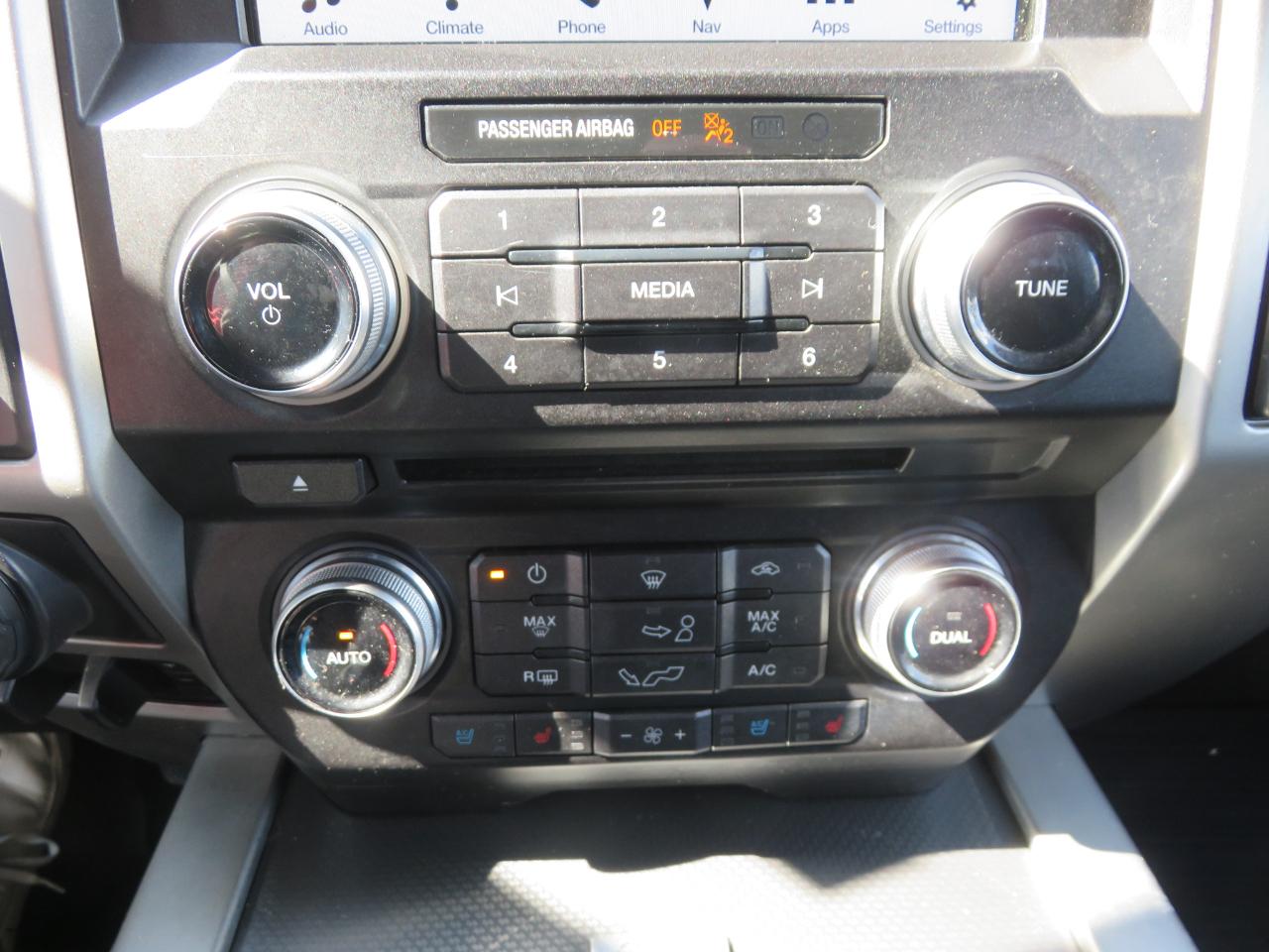 Ford F-150 Lariat 4WD SuperCrew 6.5' Box 2017