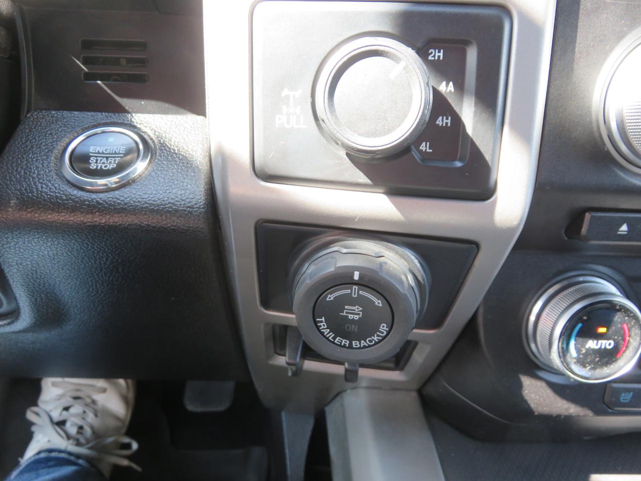 Ford F-150 Lariat 4WD SuperCrew 6.5' Box 2017