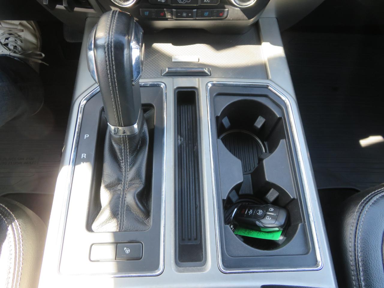 Ford F-150 Lariat 4WD SuperCrew 6.5' Box 2017