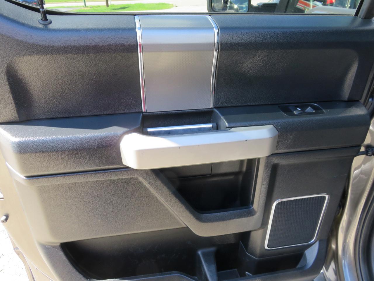 Ford F-150 Lariat 4WD SuperCrew 6.5' Box 2017