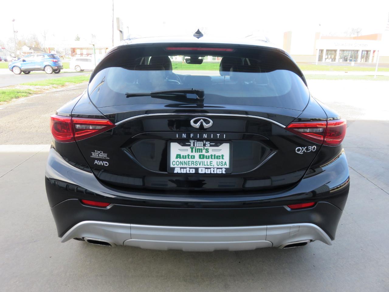 Infiniti QX30 Luxury AWD 2018