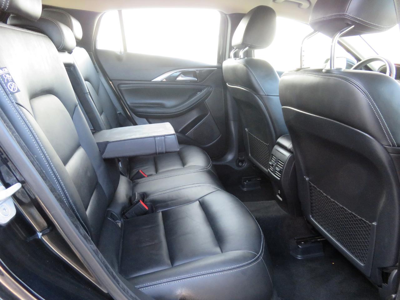 Infiniti QX30 Luxury AWD 2018