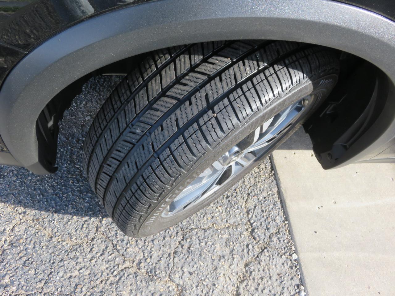 Infiniti QX30 Luxury AWD 2018