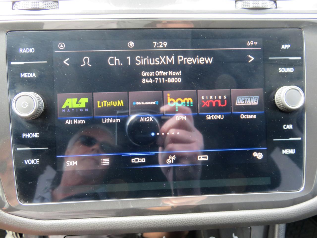 Volkswagen Tiguan 2.0T SE FWD 2022