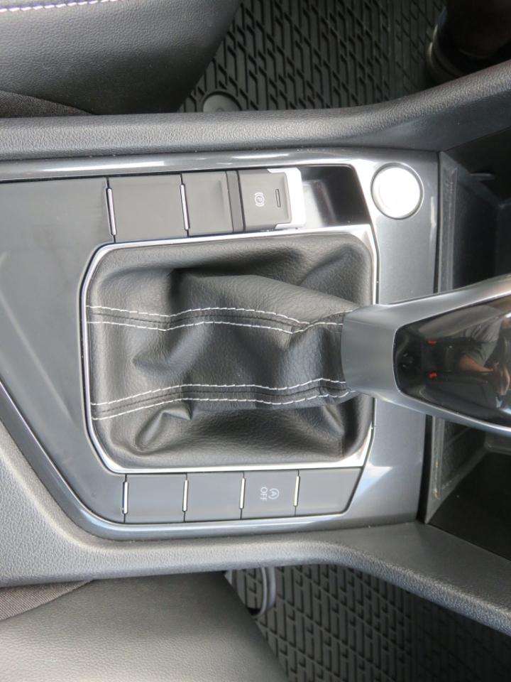 Volkswagen Tiguan 2.0T SE FWD 2022