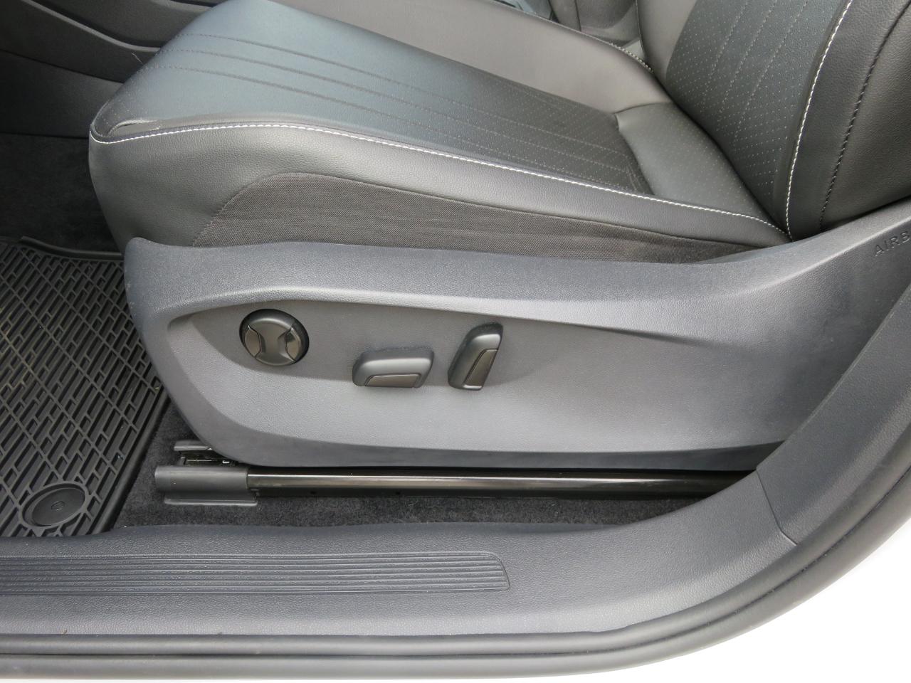 Volkswagen Tiguan 2.0T SE FWD 2022