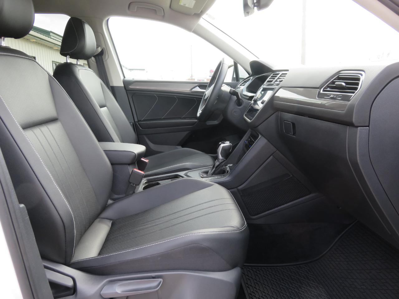 Volkswagen Tiguan 2.0T SE FWD 2022