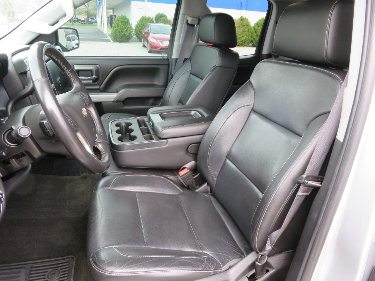 Chevrolet Silverado 1500 4WD Double Cab 143.5" LT w/2LT 2017