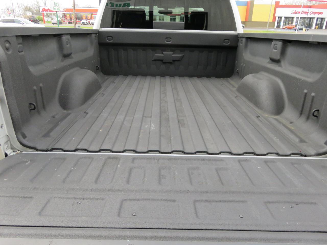 Chevrolet Silverado 1500 4WD Double Cab 143.5" LT w/2LT 2017