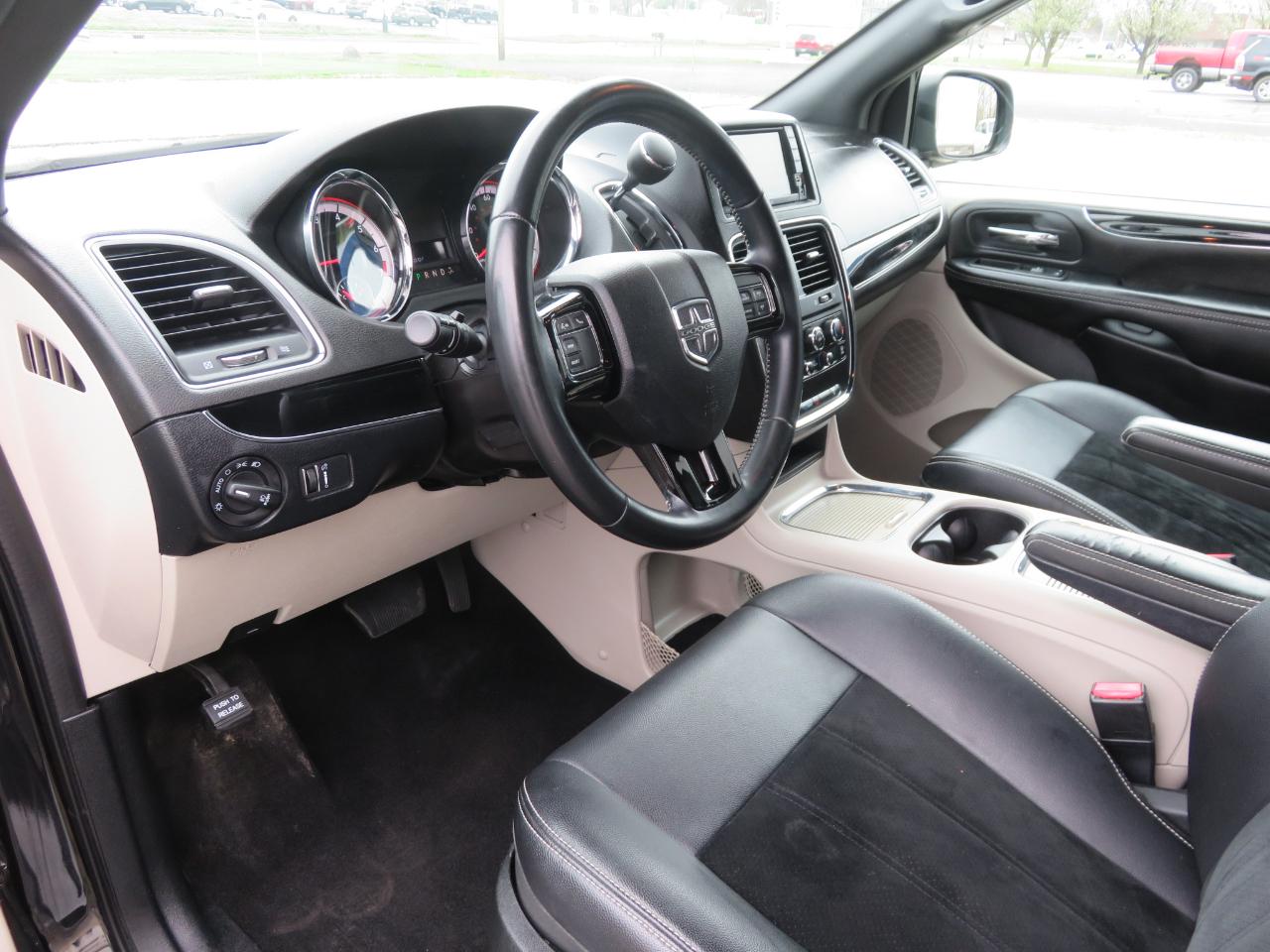 Dodge Grand Caravan SXT Wagon 2018