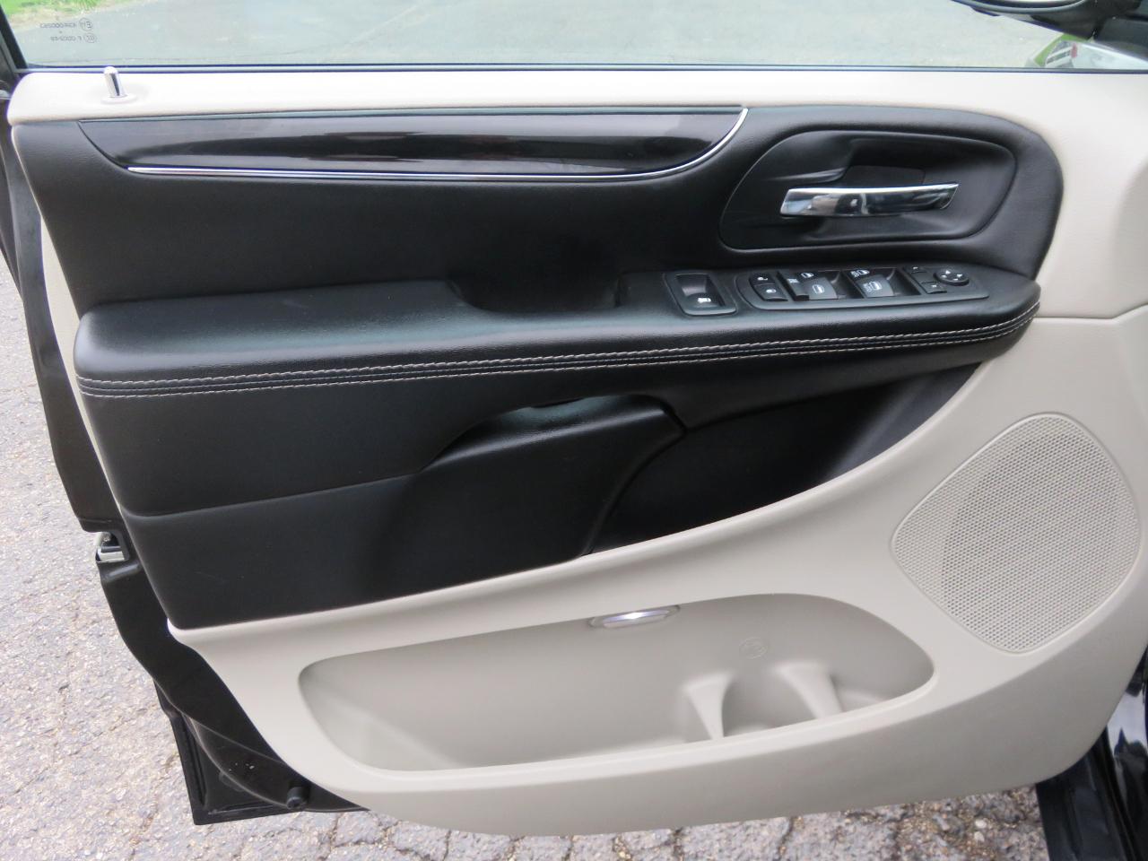 Dodge Grand Caravan SXT Wagon 2018