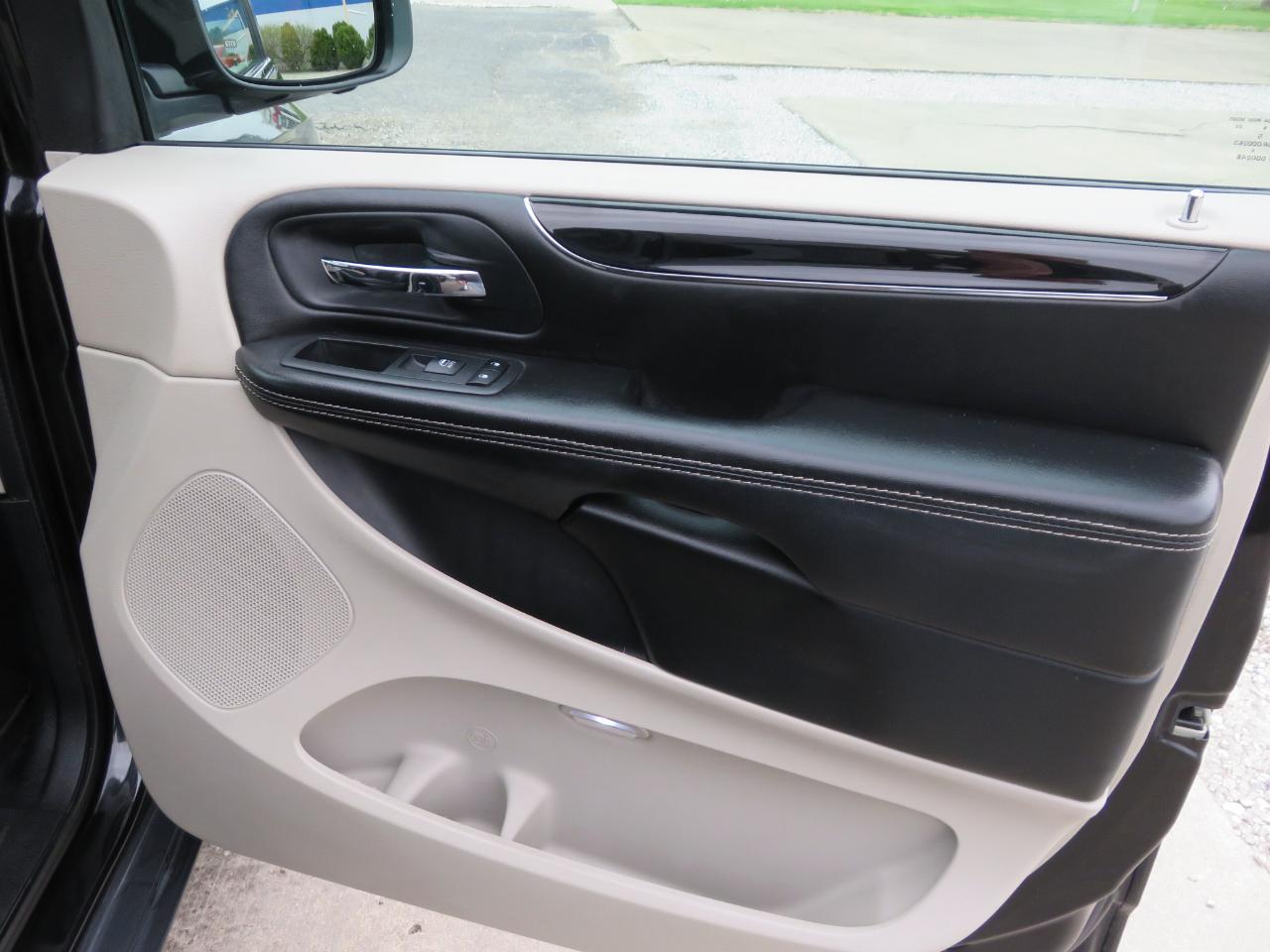 Dodge Grand Caravan SXT Wagon 2018