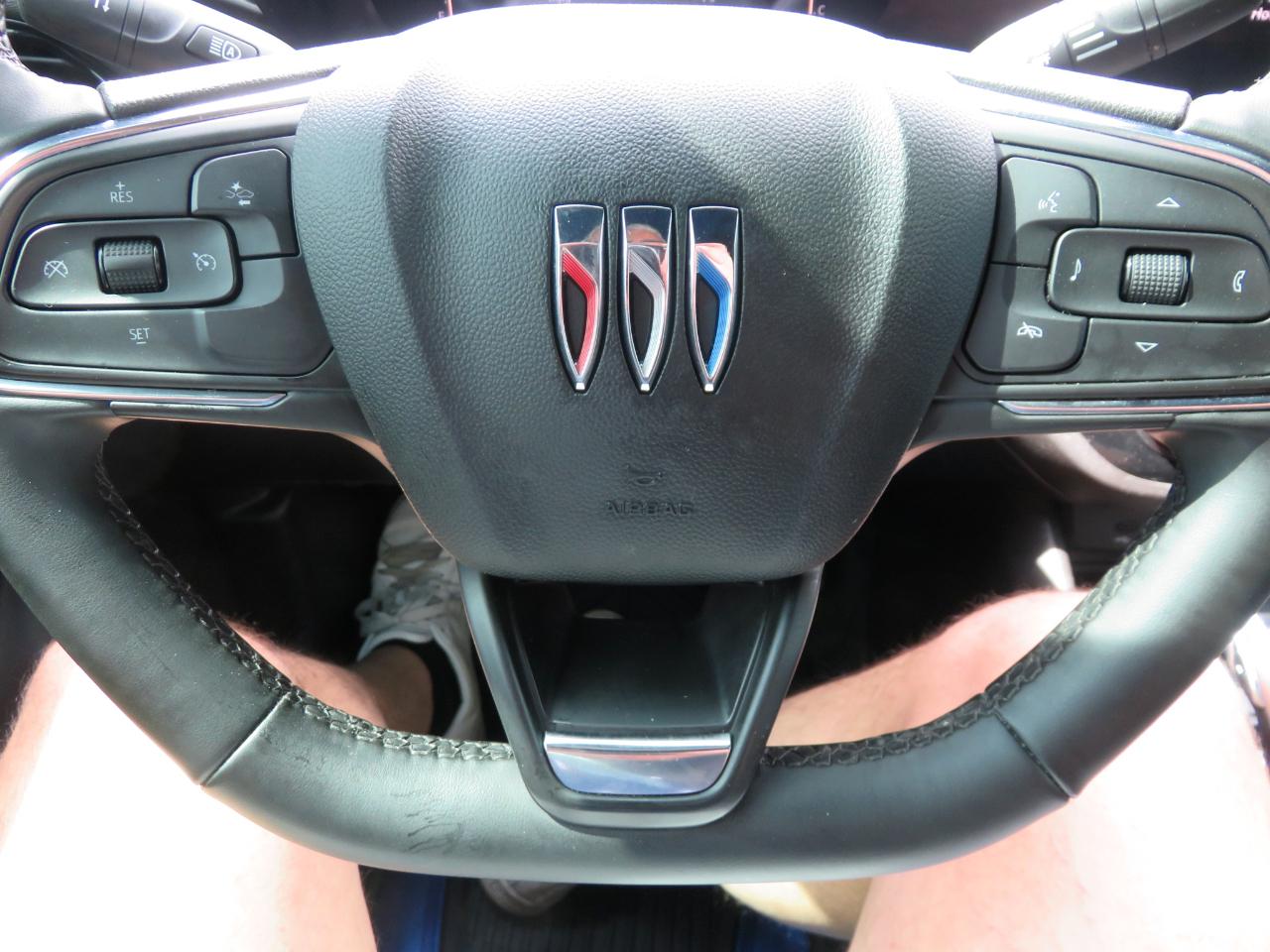 Buick Envista FWD 4dr Sport Touring 2025