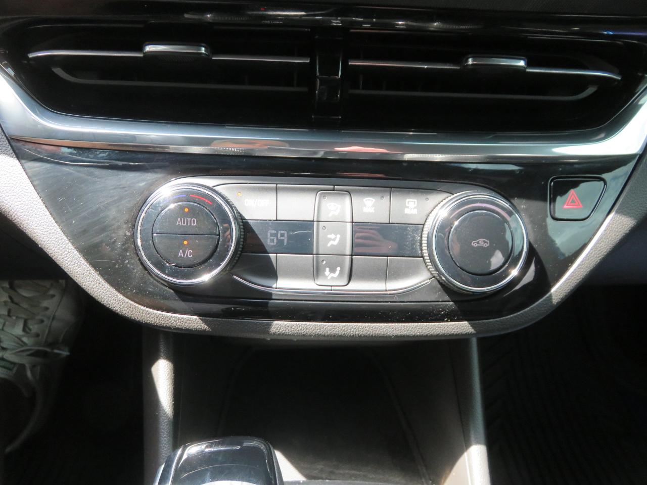 Buick Envista FWD 4dr Sport Touring 2025