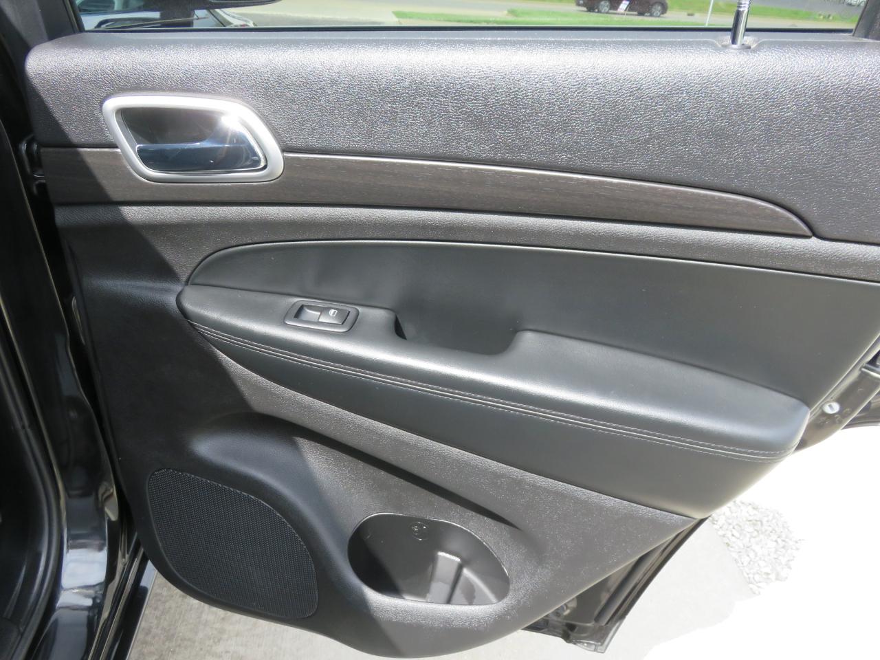 Jeep Grand Cherokee 4WD 4dr Altitude 2015