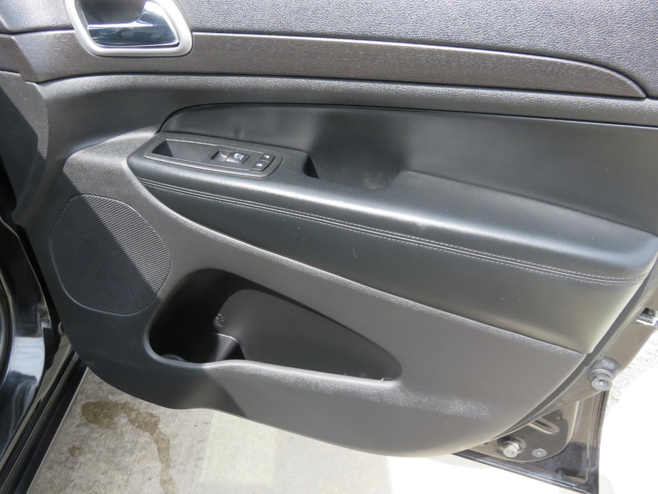 Jeep Grand Cherokee 4WD 4dr Altitude 2015