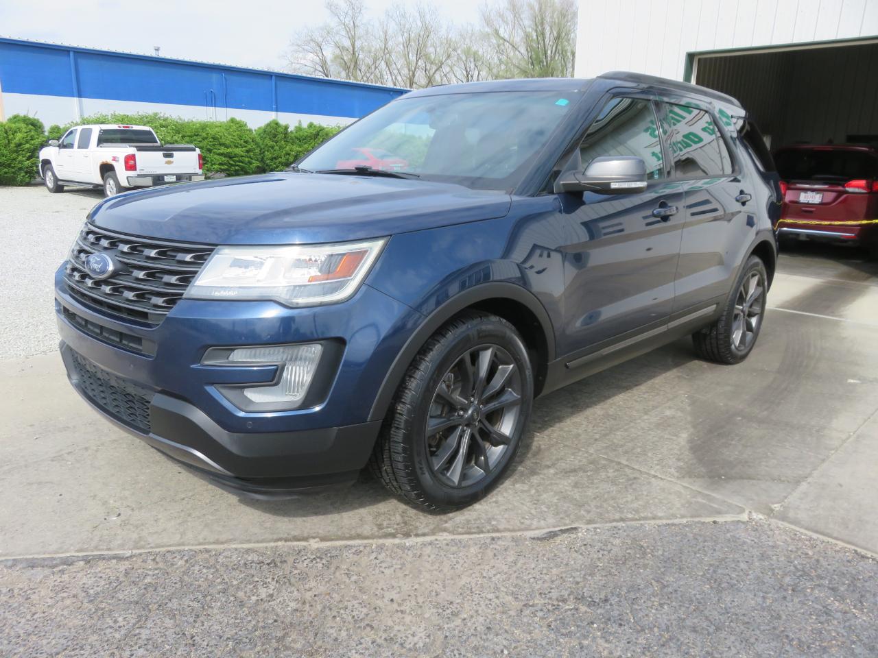 Ford Explorer XLT FWD 2017