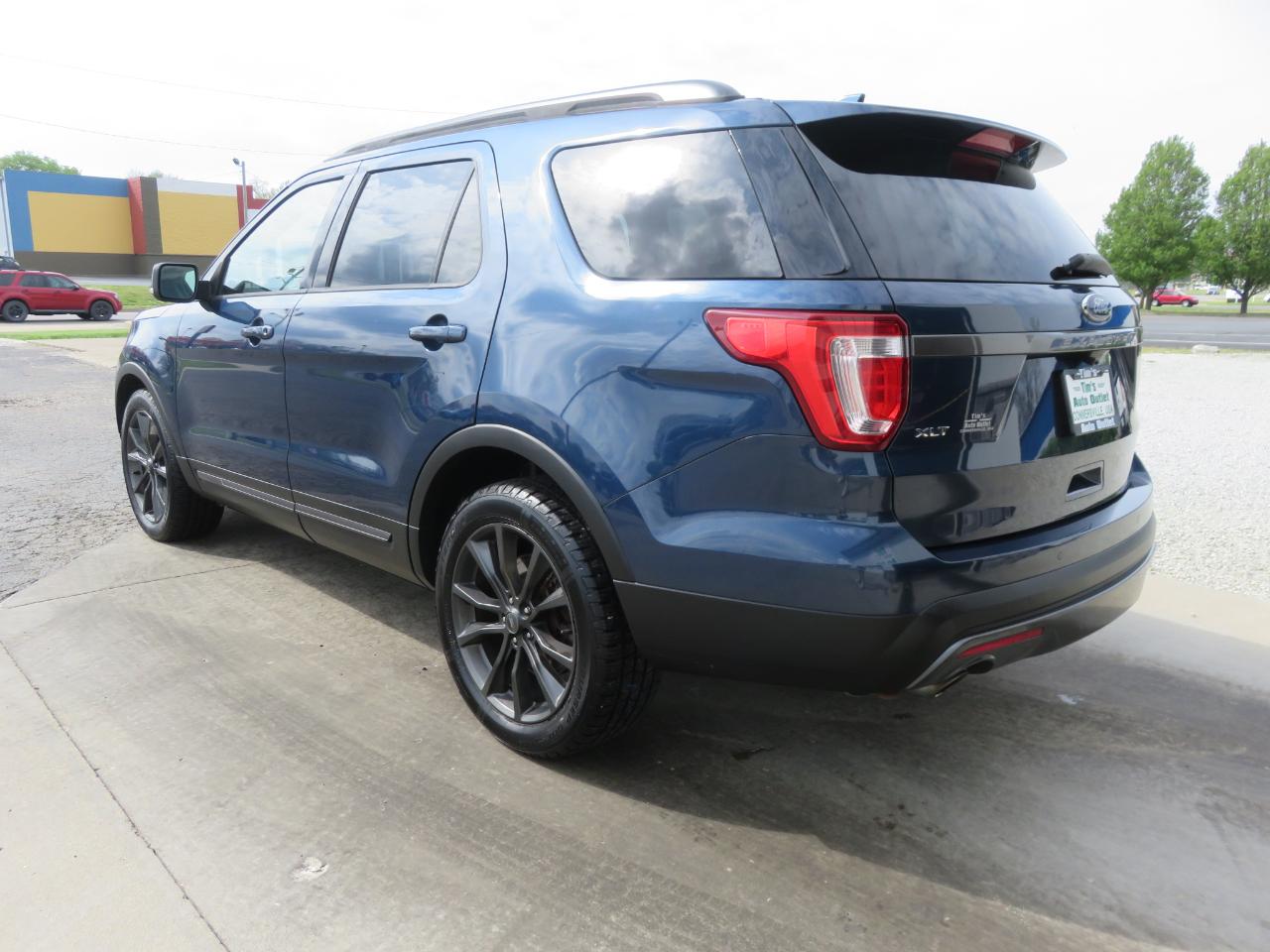 Ford Explorer XLT FWD 2017