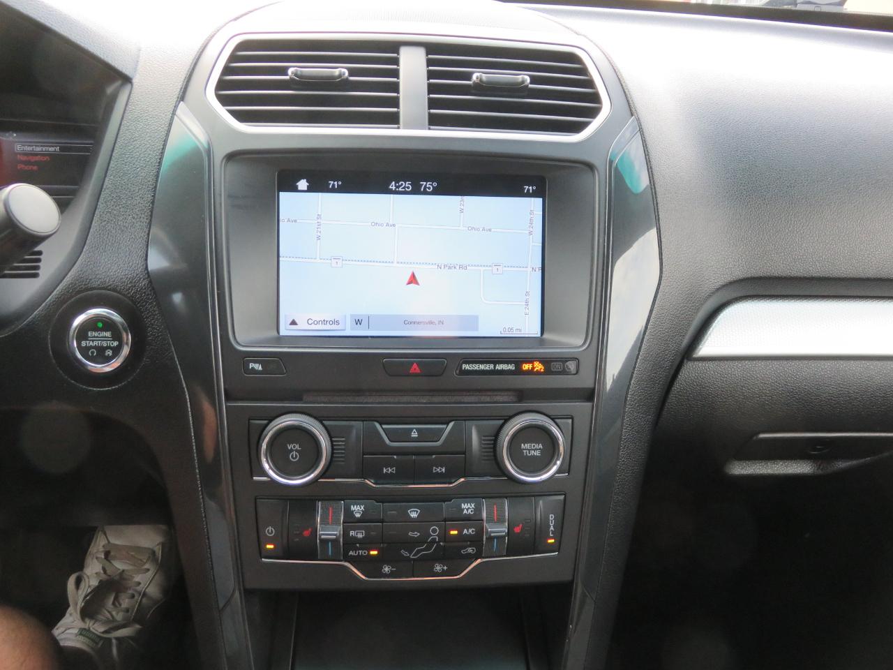 Ford Explorer XLT FWD 2017