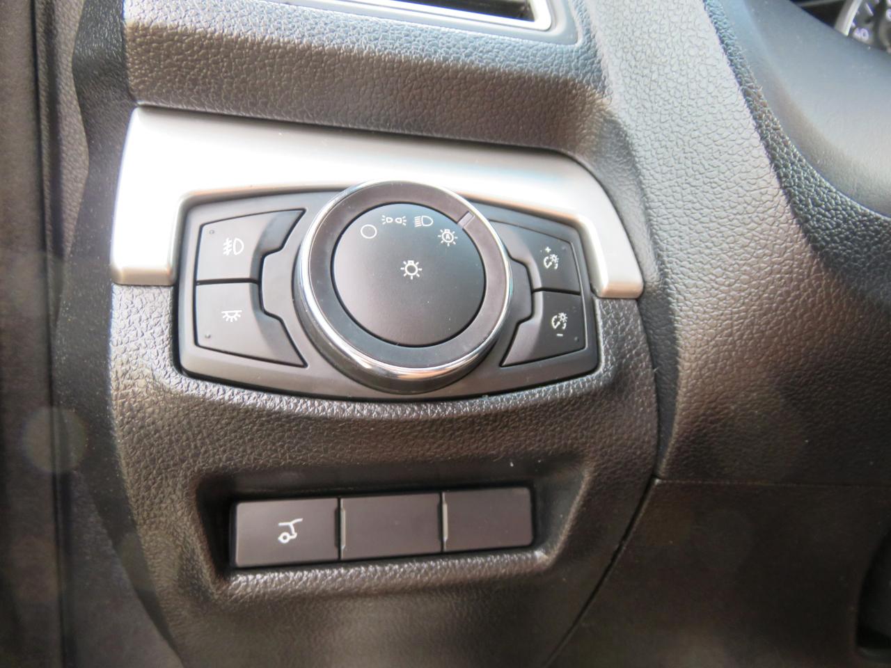 Ford Explorer XLT FWD 2017