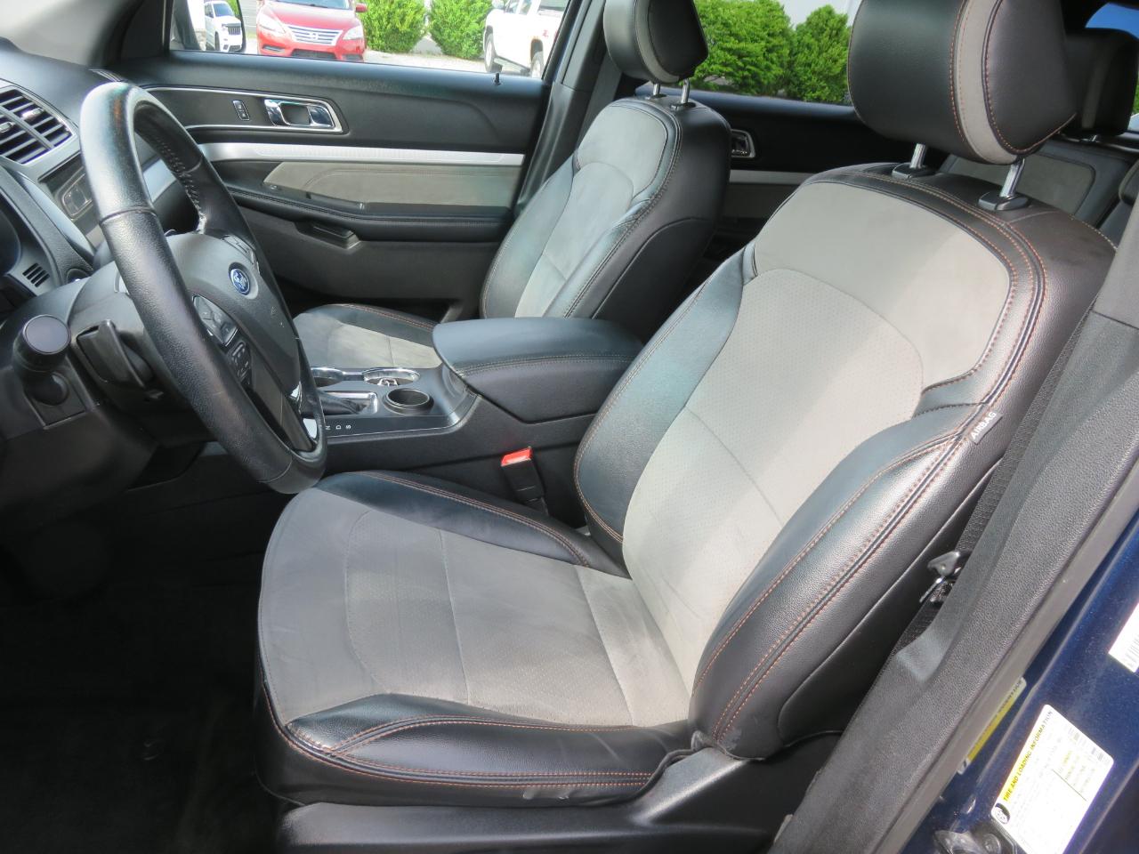 Ford Explorer XLT FWD 2017