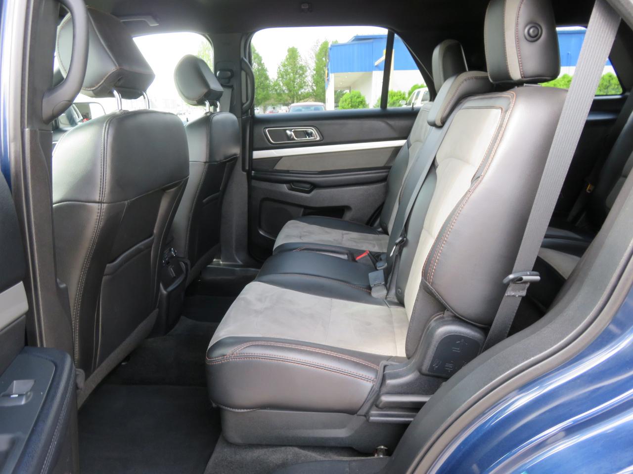 Ford Explorer XLT FWD 2017