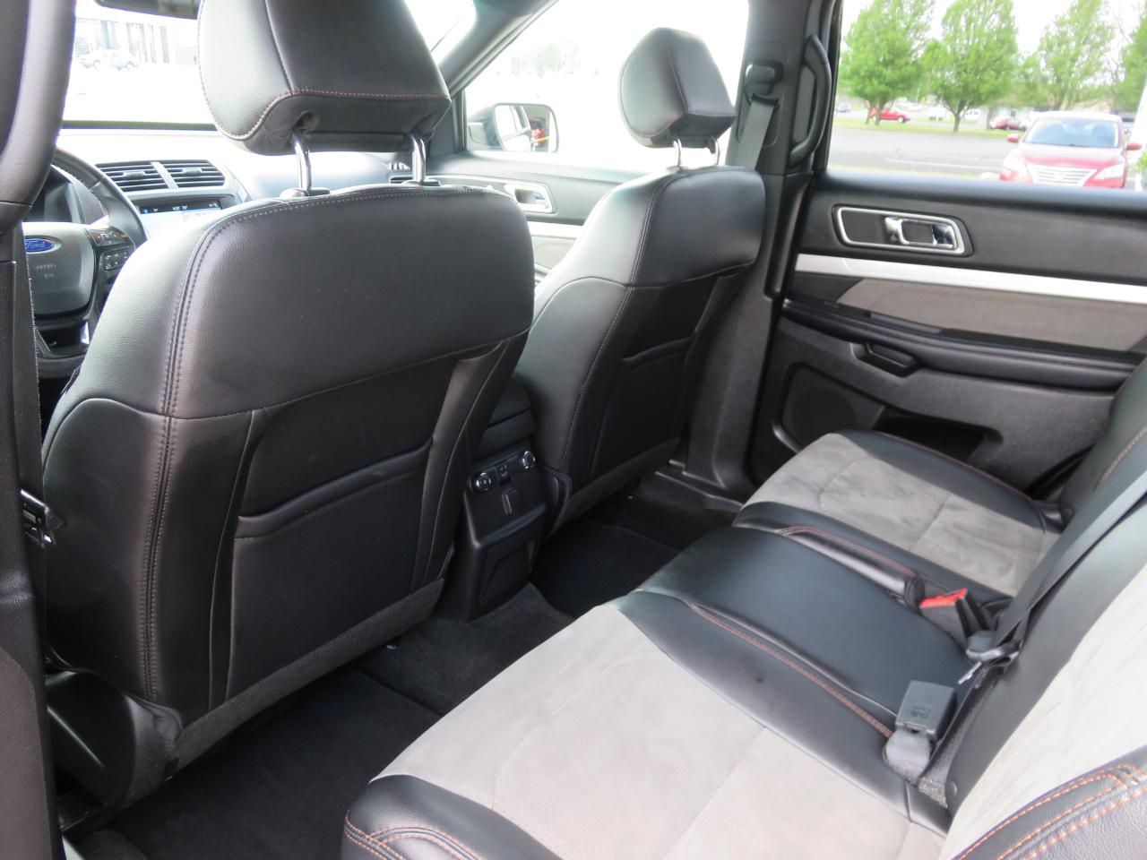 Ford Explorer XLT FWD 2017