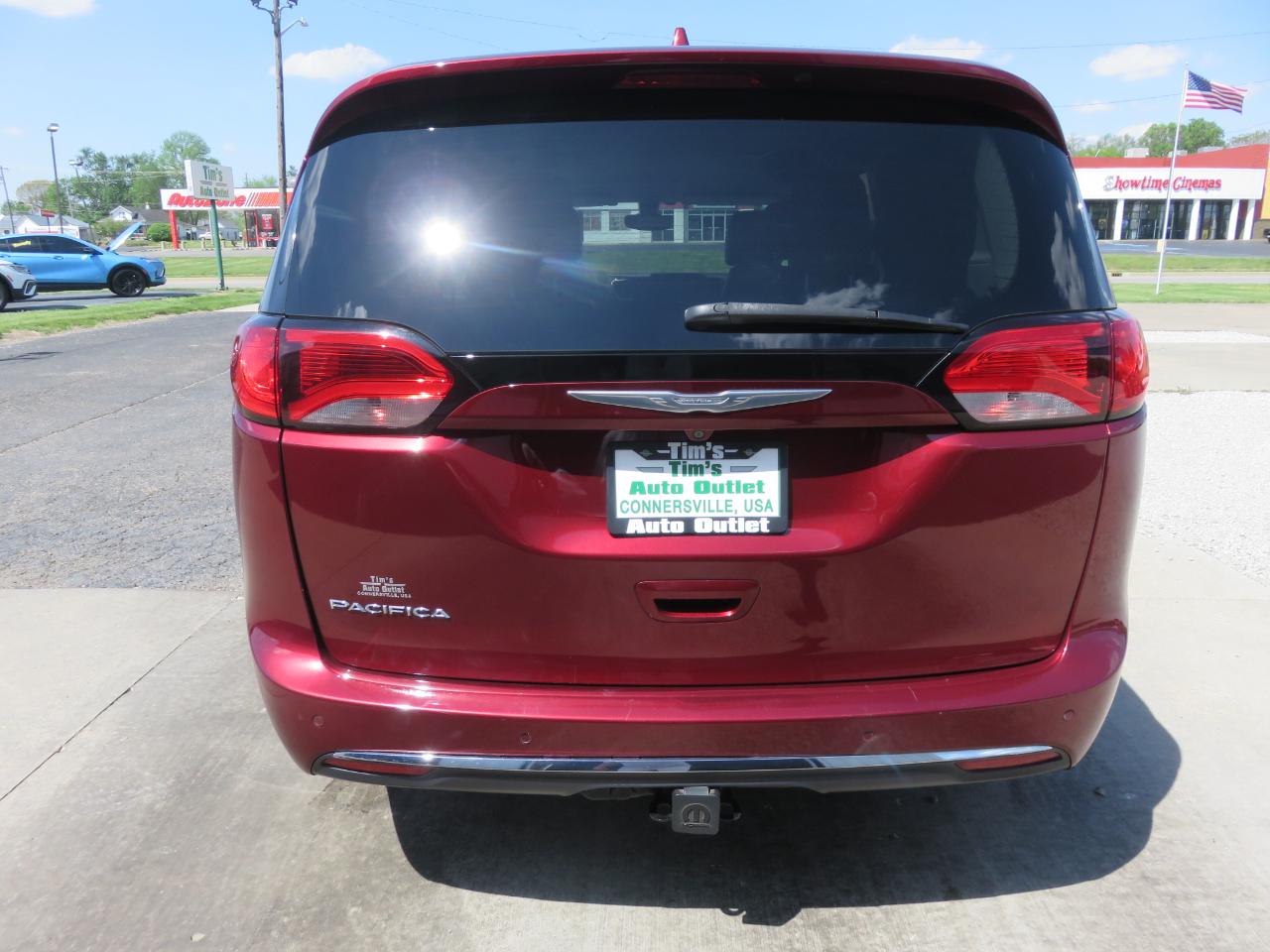Chrysler Pacifica Touring-L Plus FWD 2017