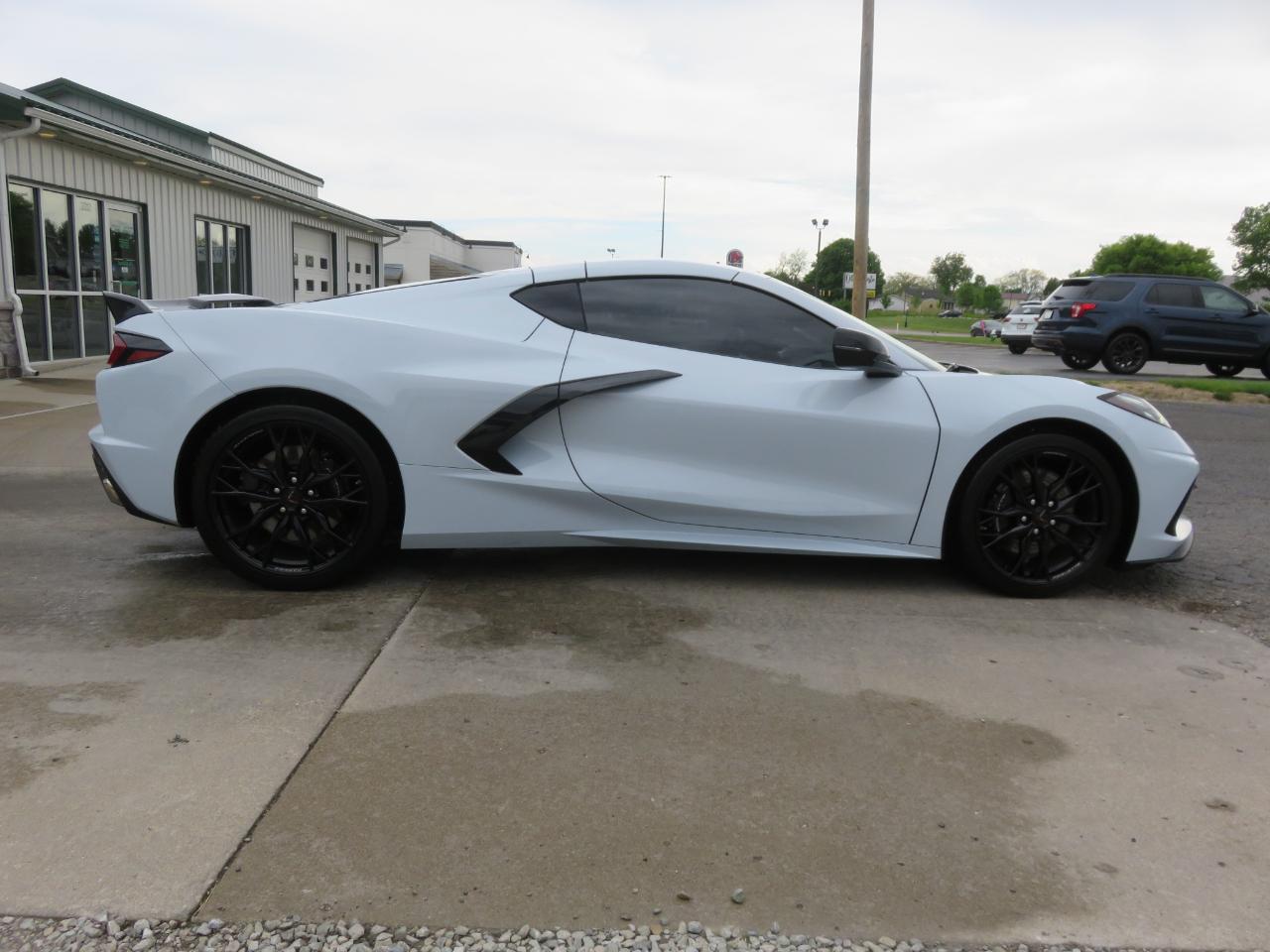 Chevrolet Corvette 2dr Stingray Cpe w/1LT 2023