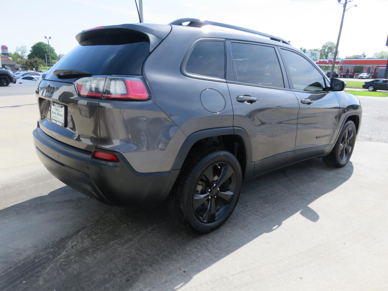 Jeep Cherokee Altitude FWD 2021