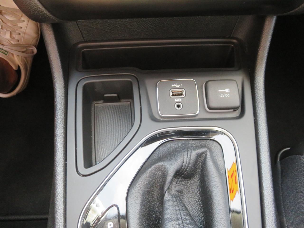 Jeep Cherokee Altitude FWD 2021