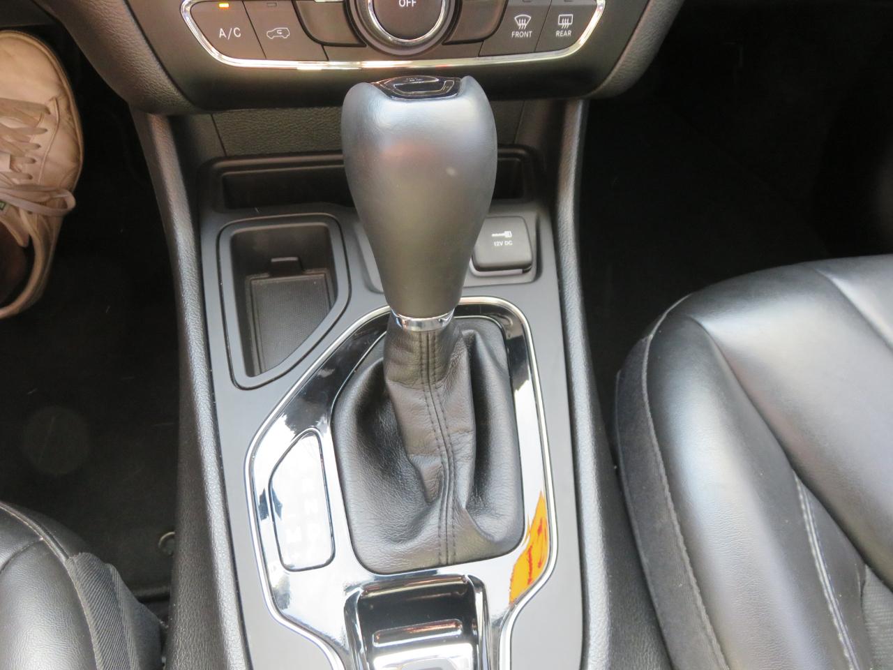 Jeep Cherokee Altitude FWD 2021