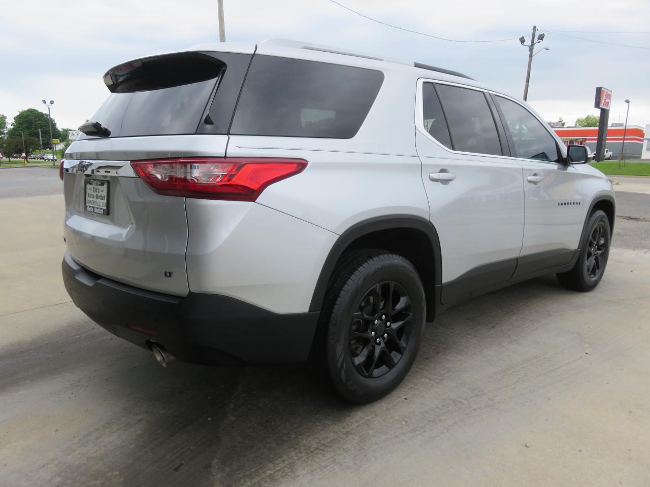 Chevrolet Traverse FWD 4dr LT Cloth w/1LT 2018