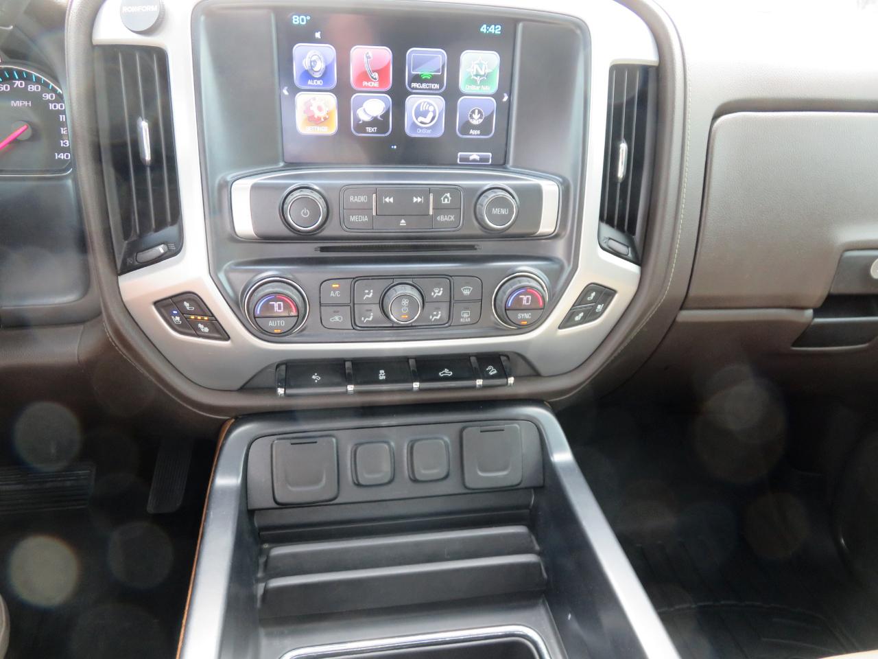 GMC Sierra 1500 4WD Crew Cab 143.5" SLT 2018