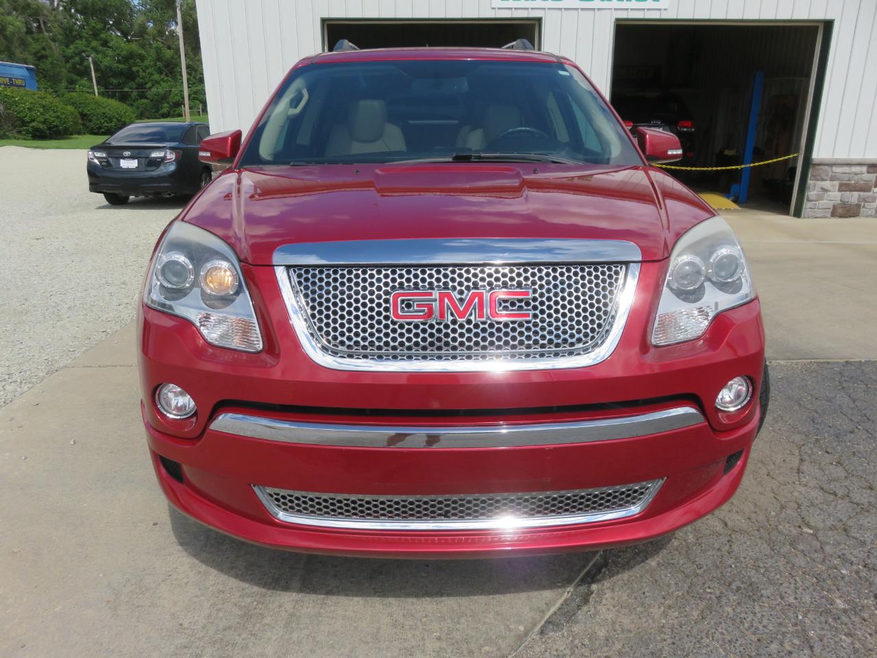 GMC Acadia AWD 4dr Denali 2012