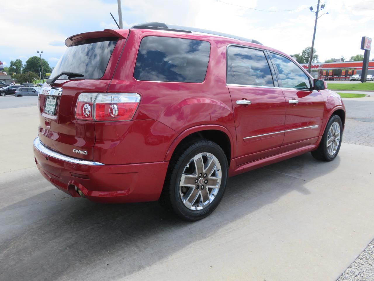 GMC Acadia AWD 4dr Denali 2012