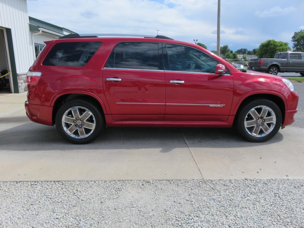 GMC Acadia AWD 4dr Denali 2012
