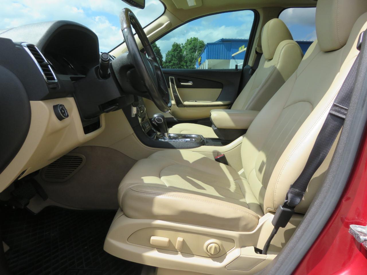 GMC Acadia AWD 4dr Denali 2012