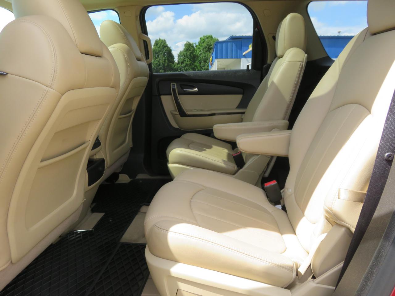 GMC Acadia AWD 4dr Denali 2012