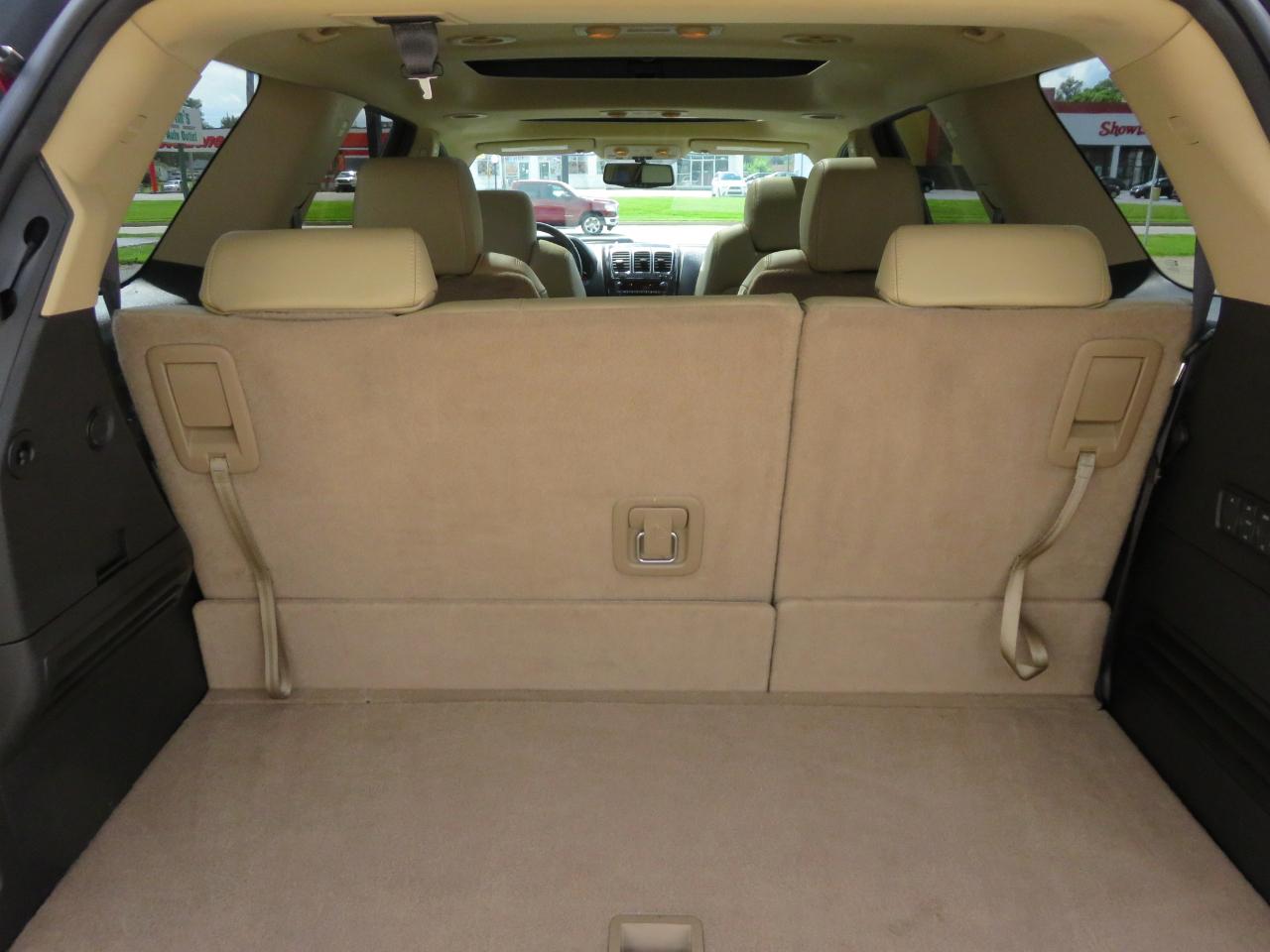 GMC Acadia AWD 4dr Denali 2012
