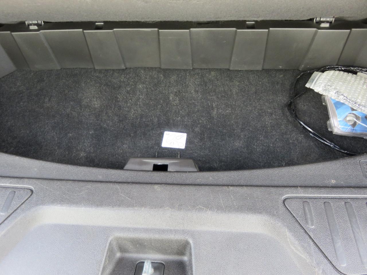 GMC Acadia AWD 4dr Denali 2012