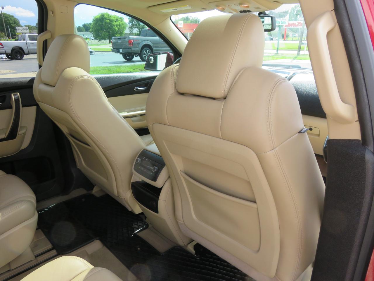 GMC Acadia AWD 4dr Denali 2012