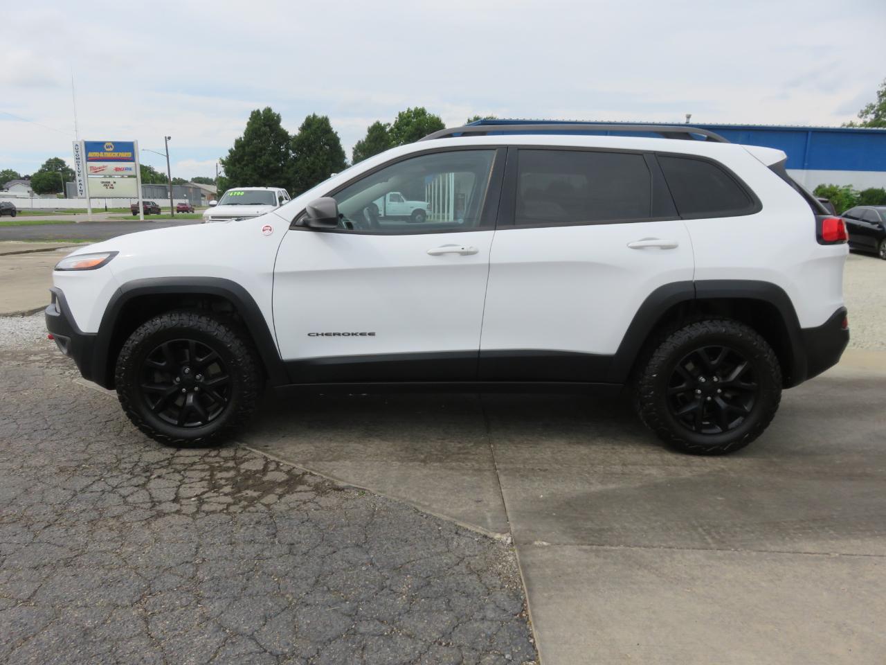 Jeep Cherokee 4WD 4dr Trailhawk 2015