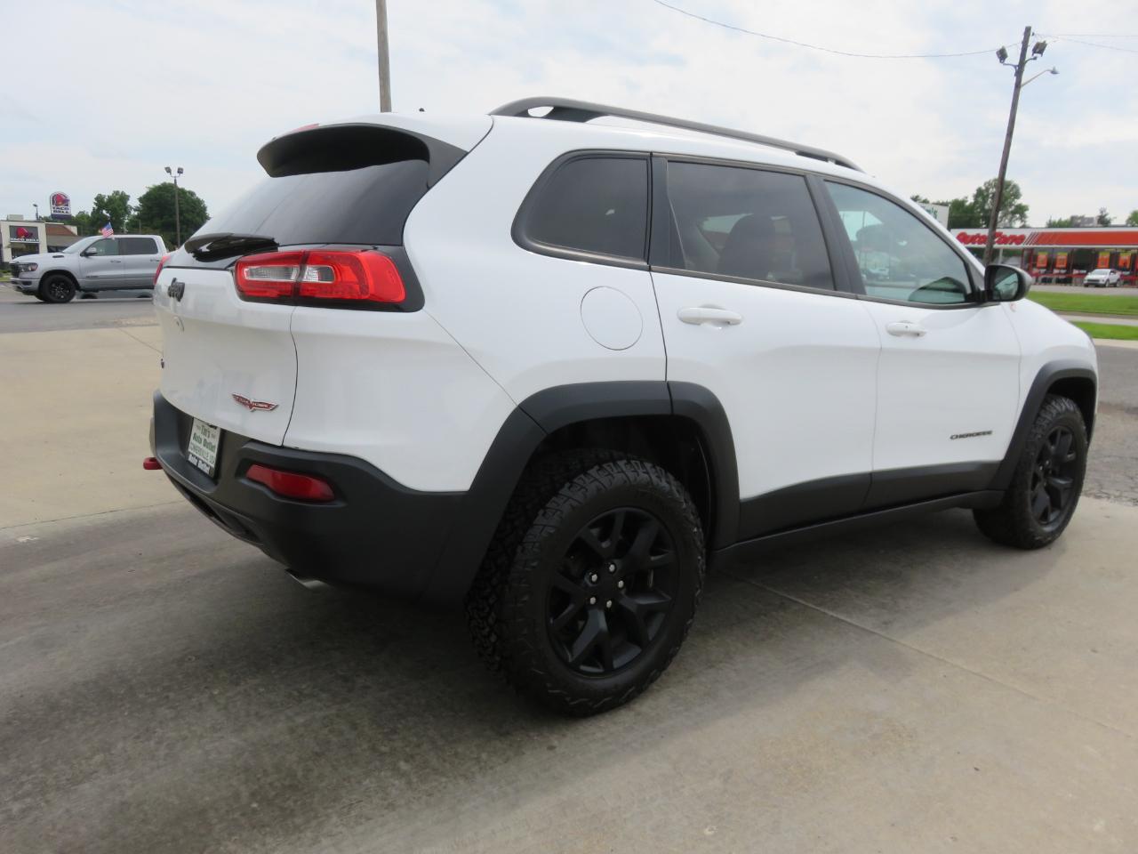 Jeep Cherokee 4WD 4dr Trailhawk 2015