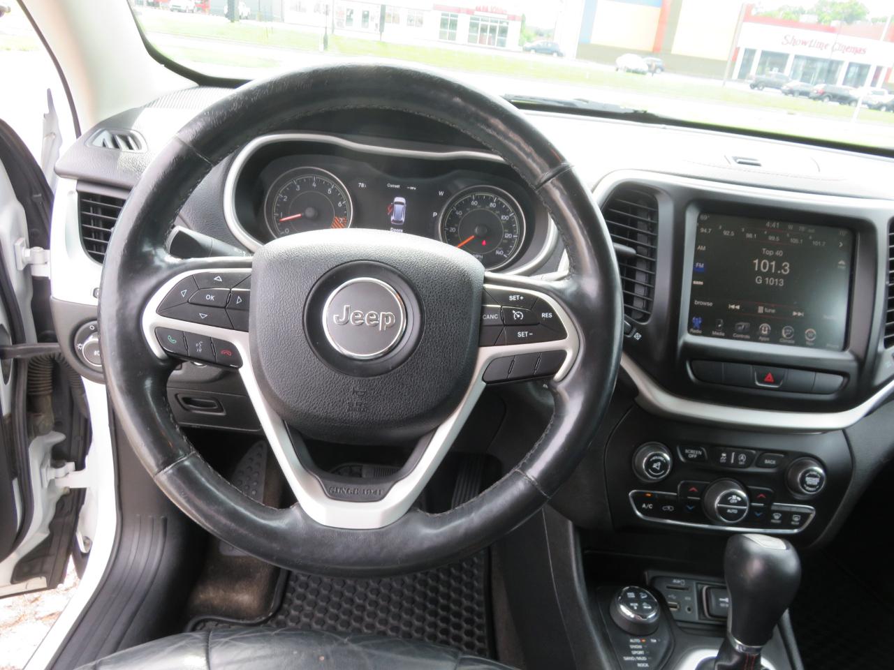 Jeep Cherokee 4WD 4dr Trailhawk 2015