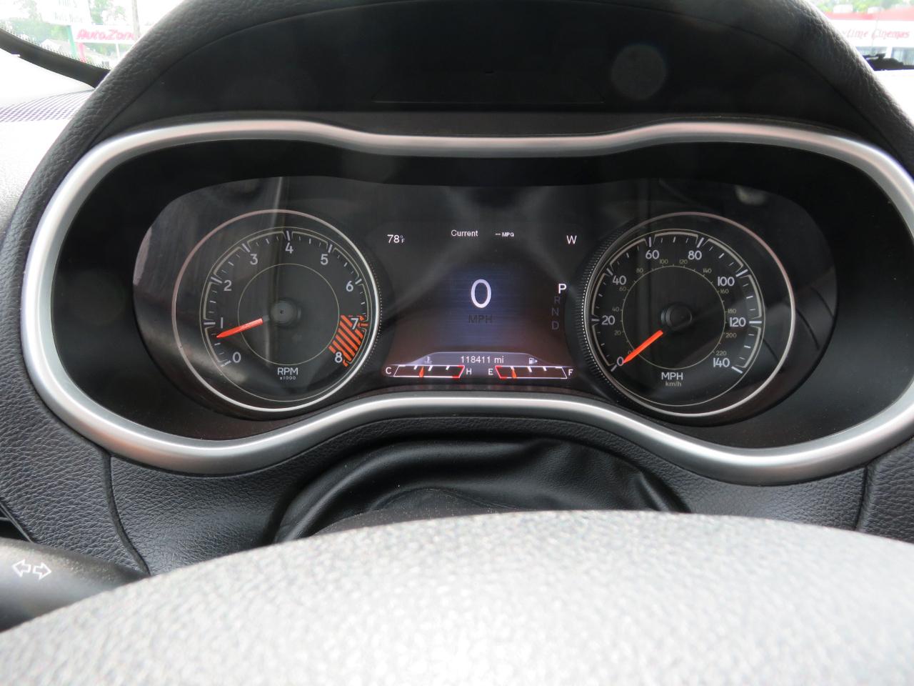 Jeep Cherokee 4WD 4dr Trailhawk 2015