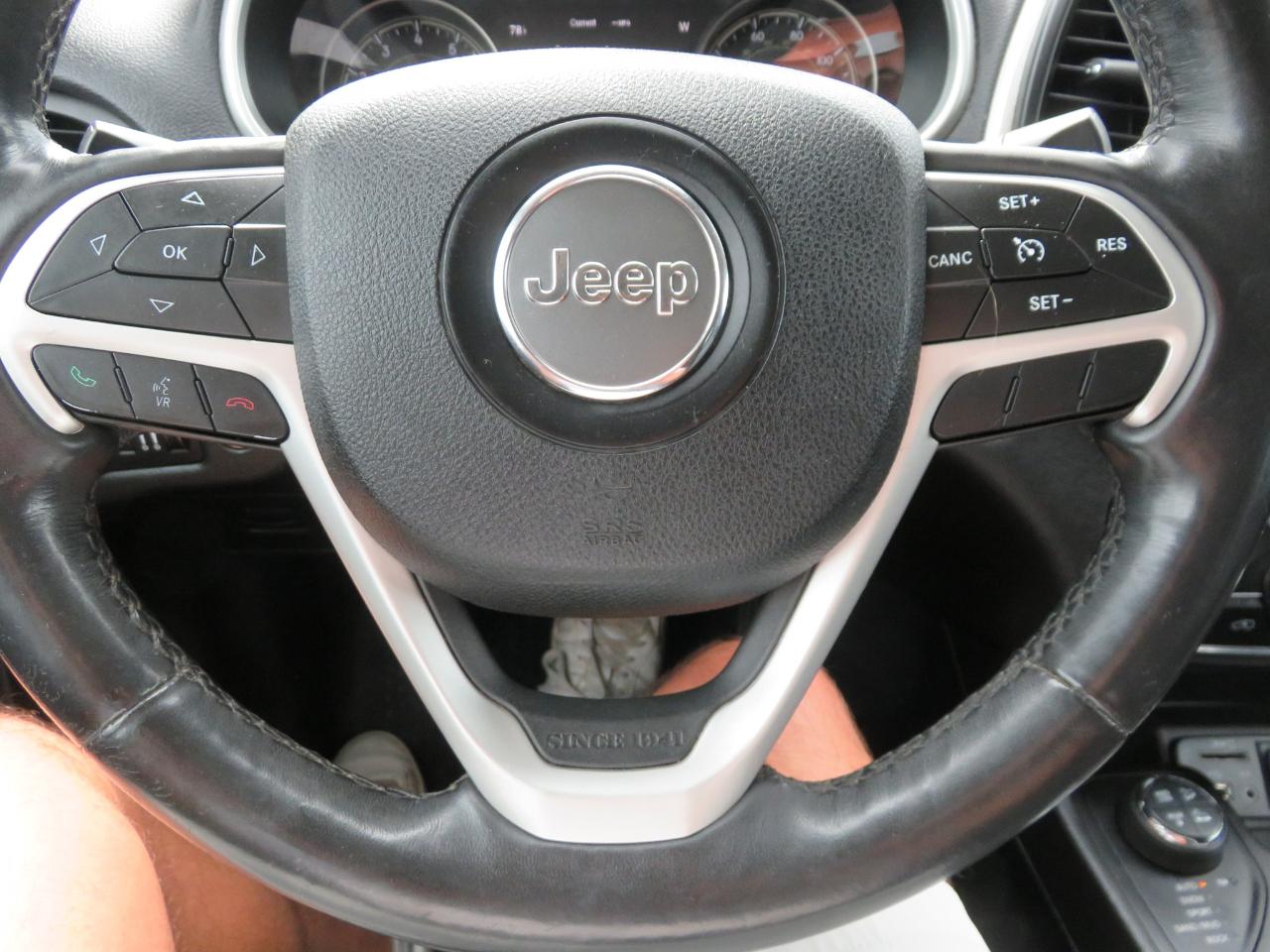 Jeep Cherokee 4WD 4dr Trailhawk 2015