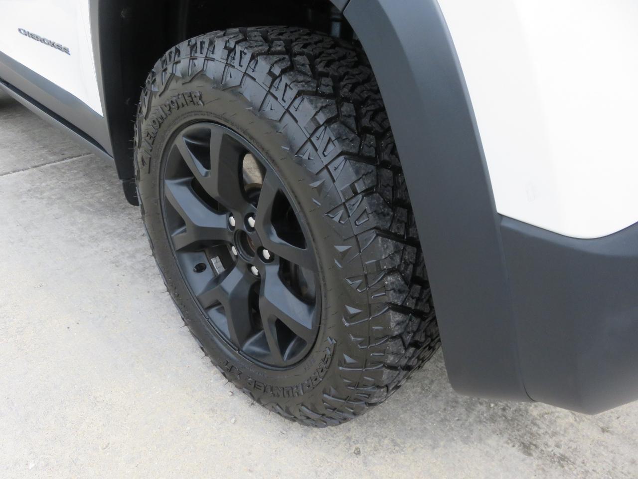 Jeep Cherokee 4WD 4dr Trailhawk 2015