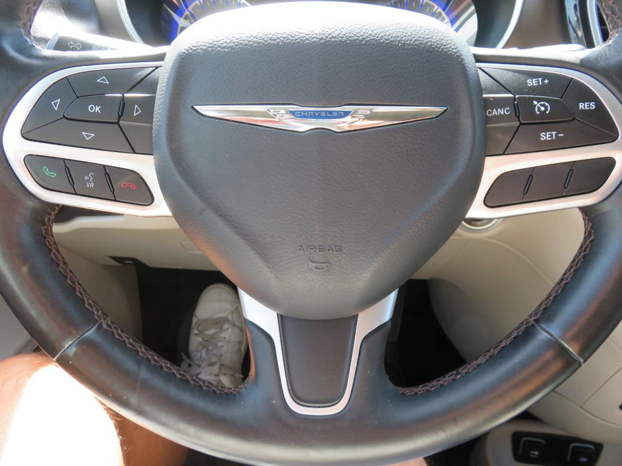 Chrysler Pacifica Touring-L Plus FWD 2017
