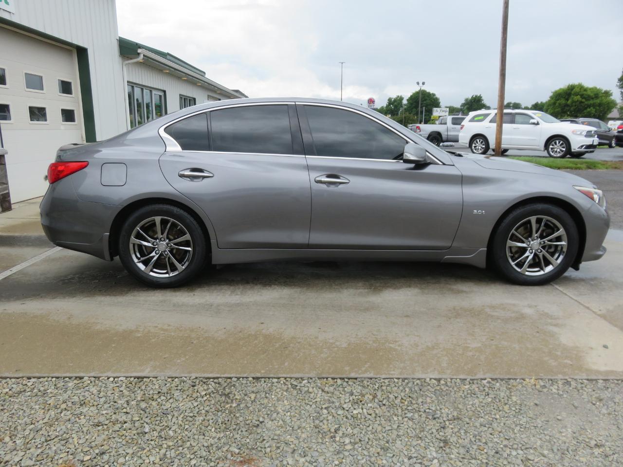 Infiniti Q50 3.0t Signature Edition AWD 2017